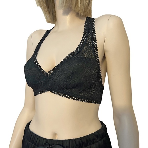 Sexy Victoria's Secret Bra Bralette Lacy Padded unwired Black Racerback - Picture 5 of 11